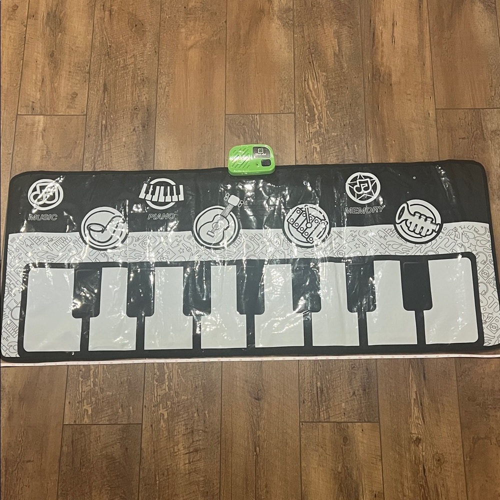 First Act Discovery Floor Piano